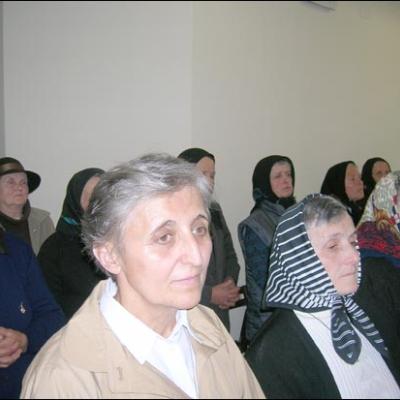 29 aprilie 2006: Întâlnire a terezinelor din România la Casa "Sf. Iosif" din Iaşi (foto: Ovidiu Bişog)