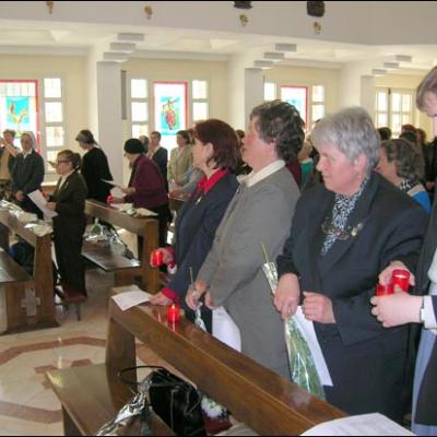 29 aprilie 2006: Întâlnire a terezinelor din România la Casa "Sf. Iosif" din Iaşi (foto: Ovidiu Bişog)
