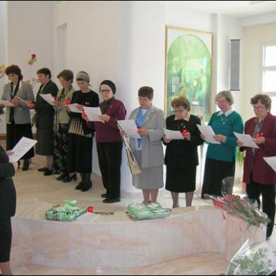 29 aprilie 2006: Întâlnire a terezinelor din România la Casa "Sf. Iosif" din Iaşi (foto: Ovidiu Bişog)