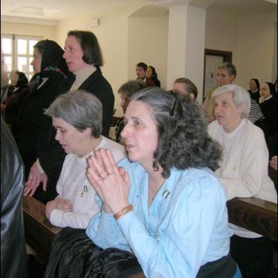 29 aprilie 2006: Întâlnire a terezinelor din România la Casa "Sf. Iosif" din Iaşi (foto: Ovidiu Bişog)