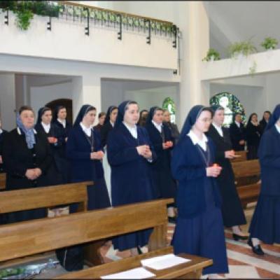 29 aprilie - 6 mai 2006: Luncani: Formare, exerciţii spirituale şi reînnoire de voturi
