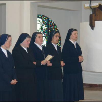 29 aprilie - 6 mai 2006: Luncani: Formare, exerciţii spirituale şi reînnoire de voturi