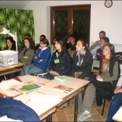 6 mai 2006: Dărmăneşti: Pregătirile pentru Ziua Tineretului