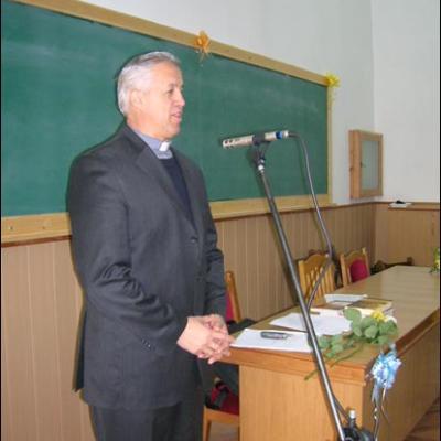 10 mai 2006: Iaşi: Cursul festiv al primei promoţii a Facultăţii de Teologie Romano-Catolică