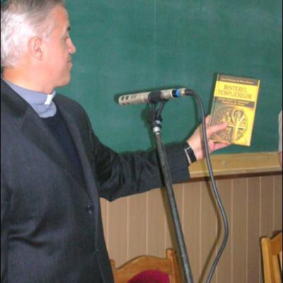 10 mai 2006: Iaşi: Cursul festiv al primei promoţii a Facultăţii de Teologie Romano-Catolică
