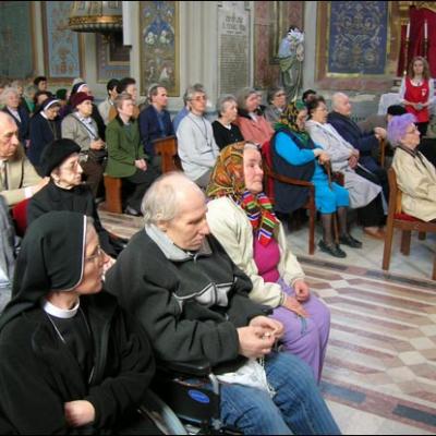 13 mai 2006: Iaşi: Ziua Bolnavului (foto: Ovidiu Bişog)