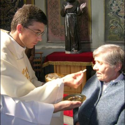 13 mai 2006: Iaşi: Ziua Bolnavului (foto: Ovidiu Bişog)