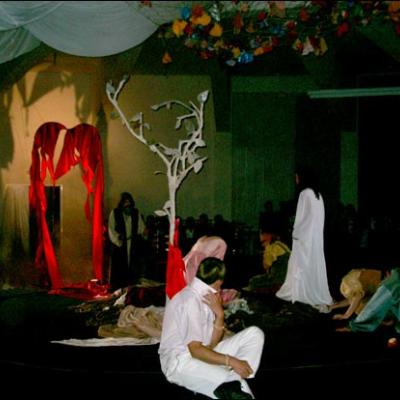 14 mai 2006: Iaşi: Premiera piesei Mărturii din infernul inimii