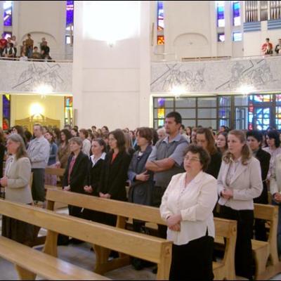 28 mai 2006: Iaşi: Cateheza absolvenţilor