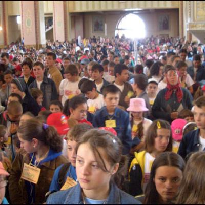 3 mai 2006: Sărbătoarea Copiilor la Faraoani