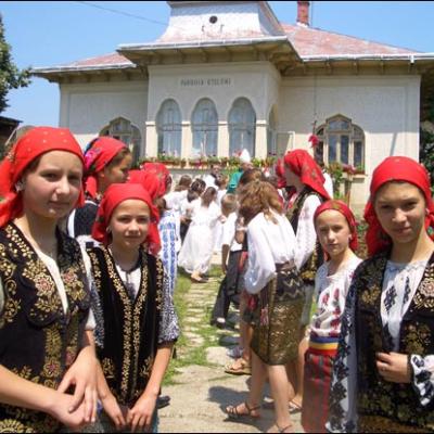 24-25 iunie 2006: Vizită pastorală în Parohia Oţeleni