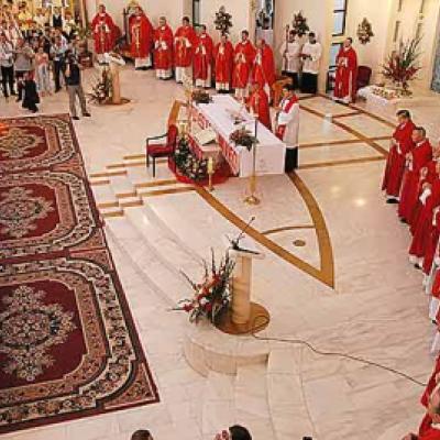 29 iunie 2006: Hirotonire de preoţi în catedrala din Iaşi (FOCUS)