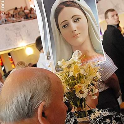 29 iunie 2006: Hirotonire de preoţi în catedrala din Iaşi (FOCUS)