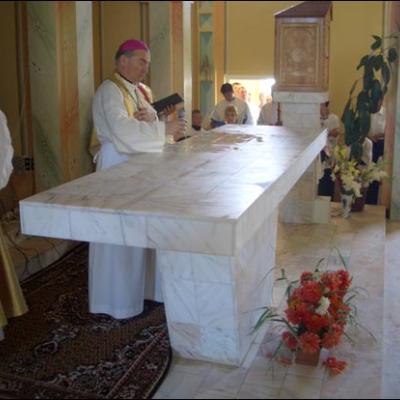 22 iulie 2006: Ciucani: Sfinţirea bisericii "Sfânta Maria Magdalena"