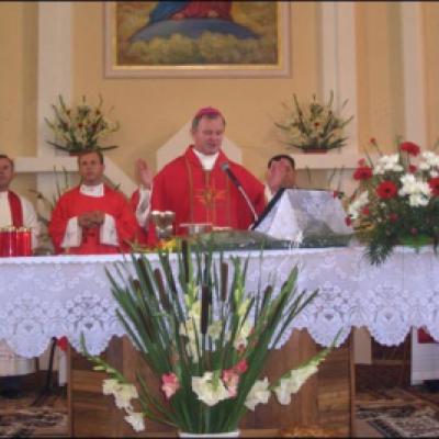 22 iulie 2006: Administrarea Mirului în Parohia Coman