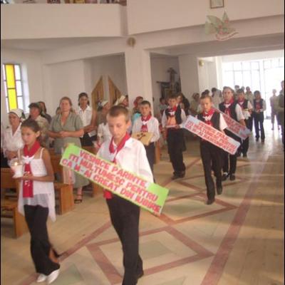 23 iulie 2006: Administrarea Mirului la Belceşti şi Cotnari