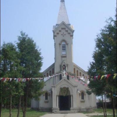 30 iulie 2006: Administrarea Mirului în Parohia Teţcani pentru 74 de candidaţi