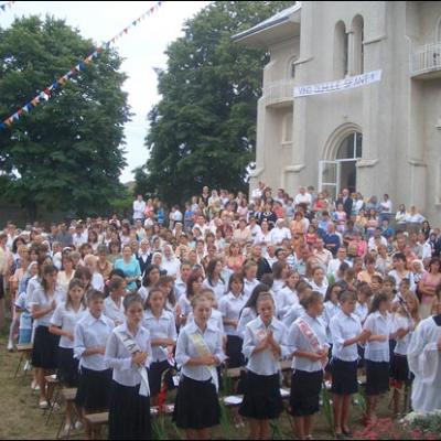 6 august 2006: Administrarea Mirului în Parohia Izvoarele (IS)