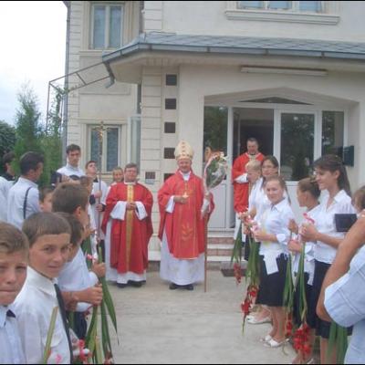 6 august 2006: Administrarea Mirului în Parohia Izvoarele (IS)