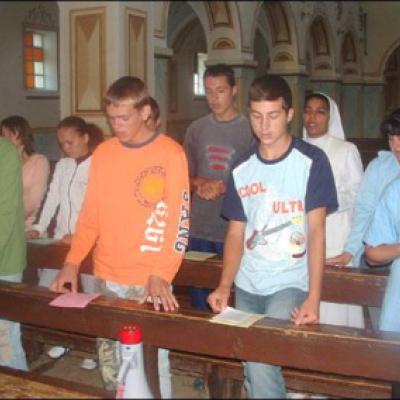 2-5 august 2006: Oţeleni: O vară împreună