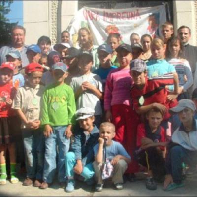 2-5 august 2006: Oţeleni: O vară împreună