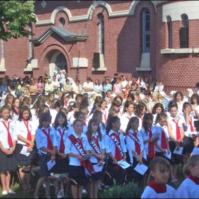 12 august 2006: Administrarea Mirului în Parohia Răchiteni