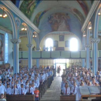 12 august 2006: Administrarea Mirului în Parohia Săveni