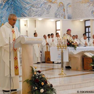 15 august 2006: Iaşi: Hramul catedralei (FOCUS)