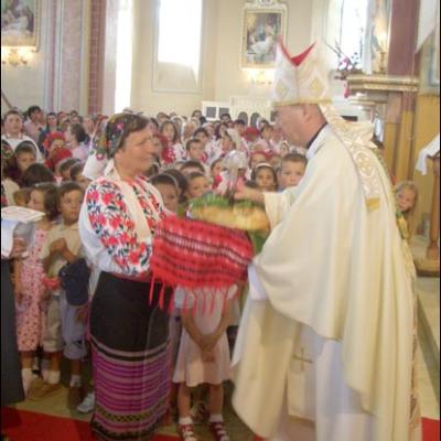 19 august 2006: Faraoani: Inaugurarea unui centru pentru copiii defavorizaţi