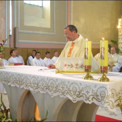 19 august 2006: Faraoani: Inaugurarea unui centru pentru copiii defavorizaţi