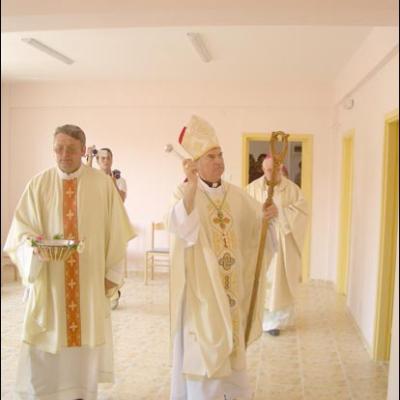 19 august 2006: Faraoani: Inaugurarea unui centru pentru copiii defavorizaţi