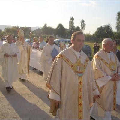 24 august 2006: Nicolae Bălcescu: Sfinţirea bisericii din cimitir, dedicată Tuturor Sfinţilor