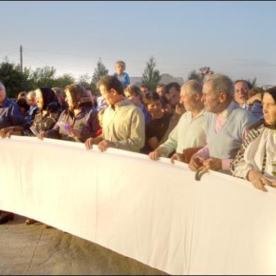 24 august 2006: Nicolae Bălcescu: Sfinţirea bisericii din cimitir, dedicată Tuturor Sfinţilor