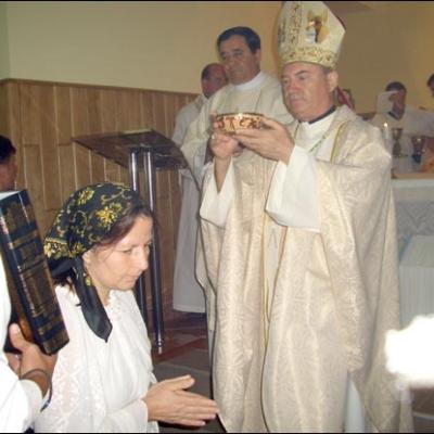 24 august 2006: Nicolae Bălcescu: Sfinţirea bisericii din cimitir, dedicată Tuturor Sfinţilor