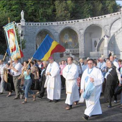 10 septembrie 2006: Momente din timpul pelerinajului diecezan la Lourdes