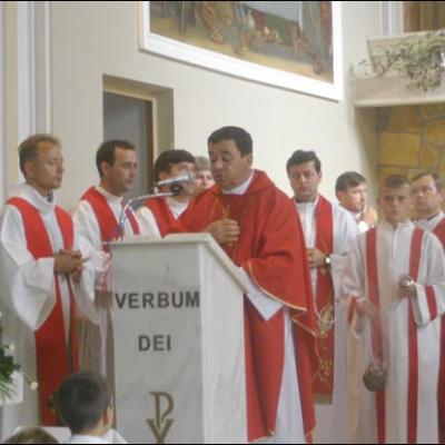 10 septembrie 2006: Administrarea Mirului în Parohia Mărgineni