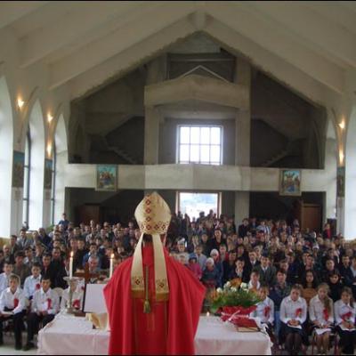 23 septembrie 2006: Administrarea Mirului în Parohia Valea Mică