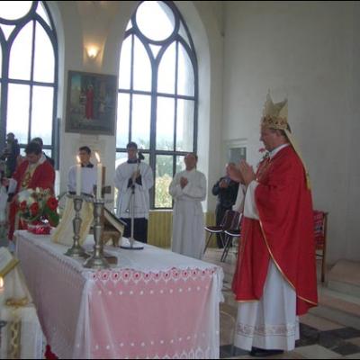 23 septembrie 2006: Administrarea Mirului în Parohia Valea Mică