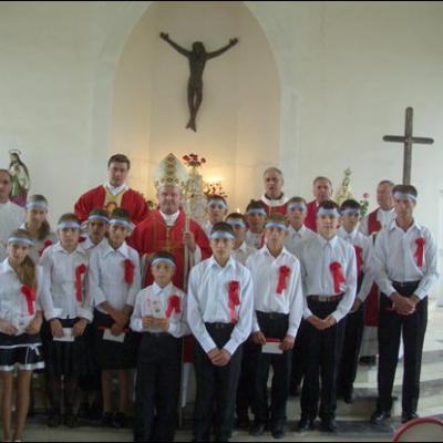 23 septembrie 2006: Administrarea Mirului în Parohia Valea Mică