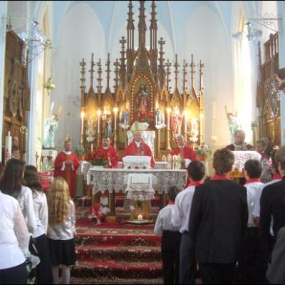 24 septembrie: Administrarea Mirului în Parohia Botoşani pentru 45 de candidaţi