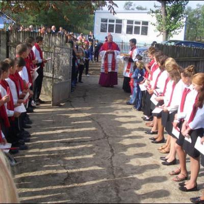 8 octombrie 2006: Administrarea Mirului în Parohia Focuri
