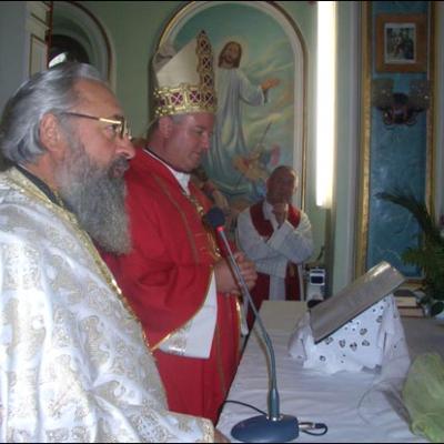 15 octombrie 2006: Administrarea Mirului în Parohia Fălticeni