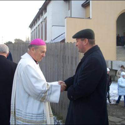 4-5 noiembrie 2006: Vizită pastorală în Parohia "Sf. Tereza a Pruncului Isus" din Piatra Neamţ