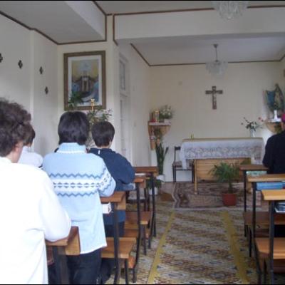 4-5 noiembrie 2006: Vizită pastorală în Parohia "Sf. Tereza a Pruncului Isus" din Piatra Neamţ
