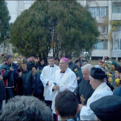 11-12 noiembrie 2006: Vizită pastorală în Parohia "Sf. Iosif Muncitorul" din Piatra Neamţ