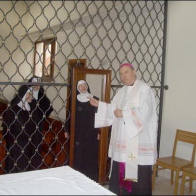 11-12 noiembrie 2006: Vizită pastorală în Parohia "Sf. Iosif Muncitorul" din Piatra Neamţ