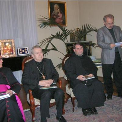 11 decembrie 2006: Bucureşti (Nunţiatura apostolică): Lansarea cărţii "Un buchet de laude pentru papa Ioan Paul al II-lea"