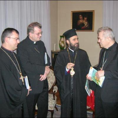 11 decembrie 2006: Bucureşti (Nunţiatura apostolică): Lansarea cărţii "Un buchet de laude pentru papa Ioan Paul al II-lea"