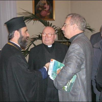 11 decembrie 2006: Bucureşti (Nunţiatura apostolică): Lansarea cărţii "Un buchet de laude pentru papa Ioan Paul al II-lea"