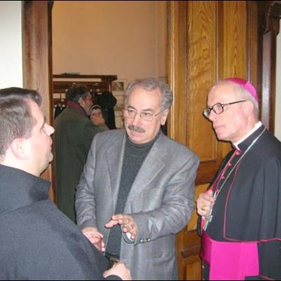 11 decembrie 2006: Bucureşti (Nunţiatura apostolică): Lansarea cărţii "Un buchet de laude pentru papa Ioan Paul al II-lea"